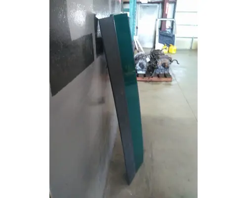 FREIGHTLINER CASCADIA 116 CAB EXTENSION