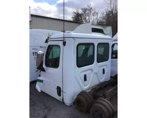 FREIGHTLINER CASCADIA 116 Cab