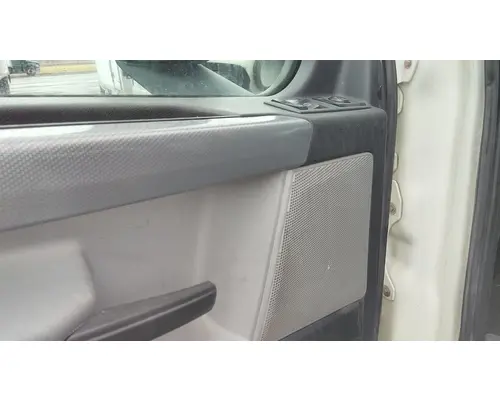 FREIGHTLINER CASCADIA 116 DOOR ASSEMBLY, FRONT