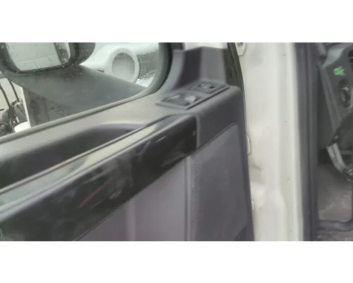 FREIGHTLINER CASCADIA 116 DOOR ASSEMBLY, FRONT