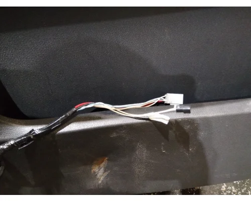 FREIGHTLINER CASCADIA 116 DOOR ASSEMBLY, FRONT