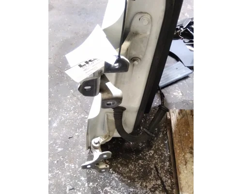 FREIGHTLINER CASCADIA 116 DOOR ASSEMBLY, FRONT