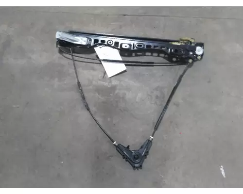 FREIGHTLINER CASCADIA 116 DOOR WINDOW REGULATOR