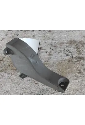 FREIGHTLINER CASCADIA 116 FAIRING BRACKET/MOUNT