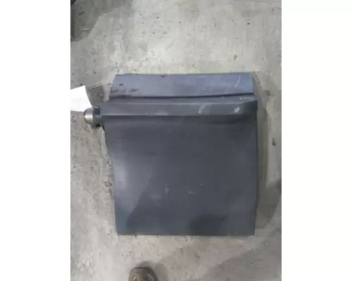 FREIGHTLINER CASCADIA 116 FENDER, QUARTERHALF REAR