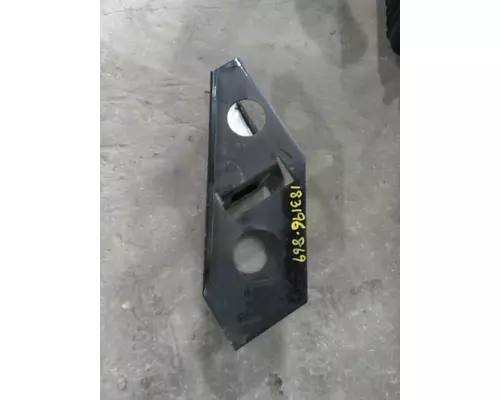 FREIGHTLINER CASCADIA 116 FRAME STEP