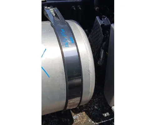 FREIGHTLINER CASCADIA 116 FUEL TANK STRAP