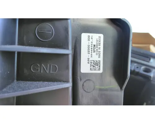 FREIGHTLINER CASCADIA 116 FUSE BOX