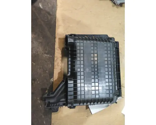 FREIGHTLINER CASCADIA 116 FUSE BOX