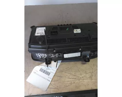 FREIGHTLINER CASCADIA 116 GAUGE CLUSTER