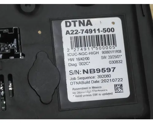 FREIGHTLINER CASCADIA 116 GAUGE CLUSTER