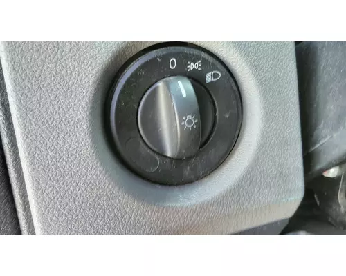 FREIGHTLINER CASCADIA 116 HEADLAMP SWITCH