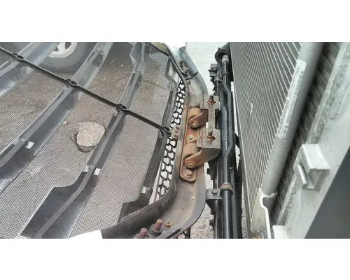 FREIGHTLINER CASCADIA 116 HOOD BRACKET