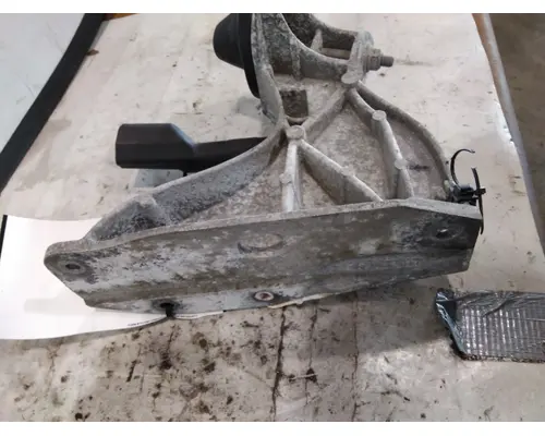 FREIGHTLINER CASCADIA 116 HOOD BRACKET