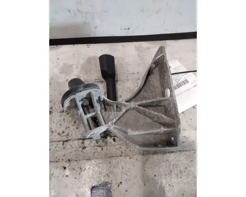 FREIGHTLINER CASCADIA 116 HOOD BRACKET