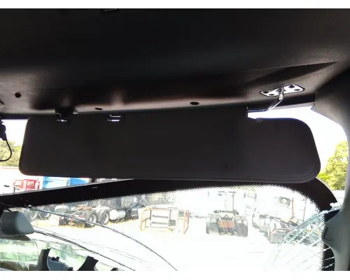 FREIGHTLINER CASCADIA 116 INTERIOR SUN VISOR