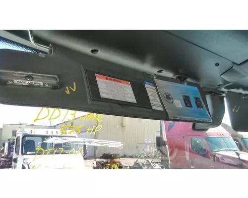 FREIGHTLINER CASCADIA 116 INTERIOR SUN VISOR