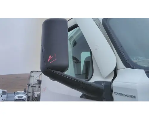 FREIGHTLINER CASCADIA 116 MIRROR ASSEMBLY CABDOOR