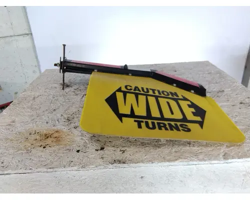 FREIGHTLINER CASCADIA 116 MUD FLAP HANGER