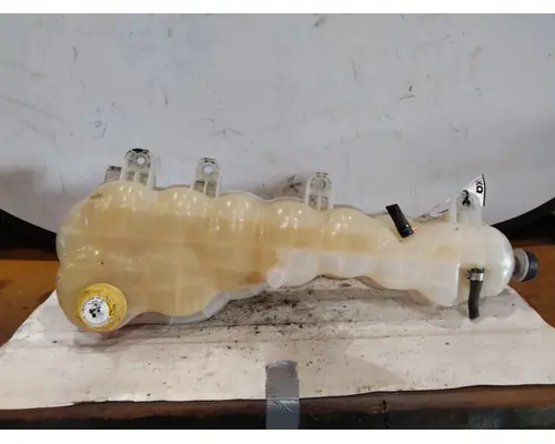 FREIGHTLINER CASCADIA 116 RADIATOR OVERFLOW TANK