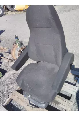 FREIGHTLINER CASCADIA 116 SEAT, FRONT