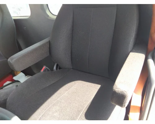 FREIGHTLINER CASCADIA 116 SEAT, FRONT