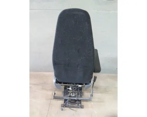 FREIGHTLINER CASCADIA 116 SEAT, FRONT