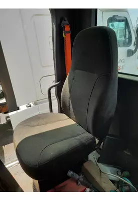 FREIGHTLINER CASCADIA 116 SEAT, FRONT
