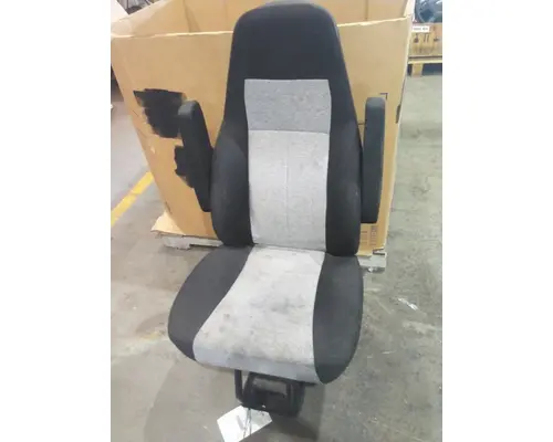 FREIGHTLINER CASCADIA 116 SEAT, FRONT