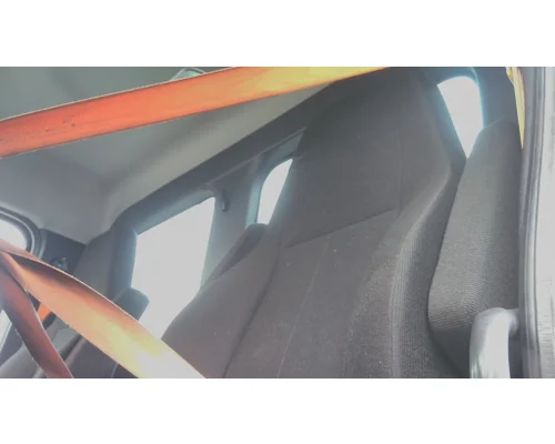 FREIGHTLINER CASCADIA 116 SEAT, FRONT