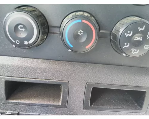 FREIGHTLINER CASCADIA 116 TEMPERATURE CONTROL