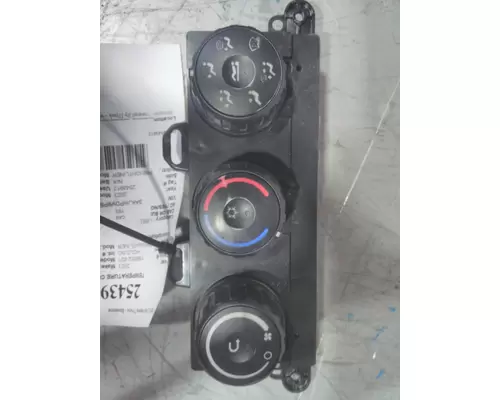 FREIGHTLINER CASCADIA 116 TEMPERATURE CONTROL
