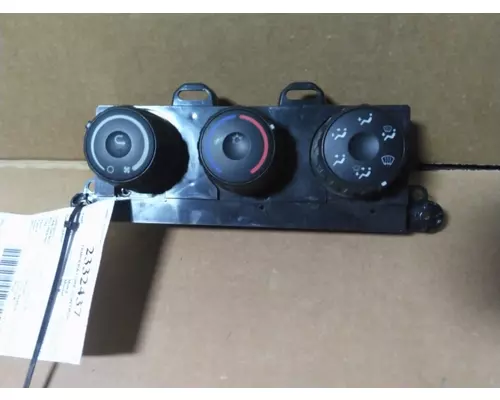FREIGHTLINER CASCADIA 116 TEMPERATURE CONTROL