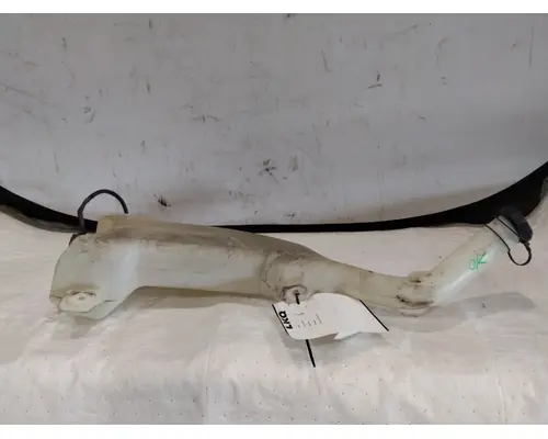 FREIGHTLINER CASCADIA 116 WINDSHIELD WASHER RESERVOIR