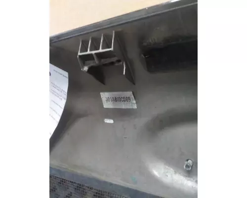 FREIGHTLINER CASCADIA 125 2008-2015 GRILLE