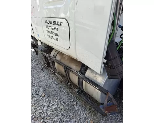 FREIGHTLINER CASCADIA 125 2008-2020 FUEL TANK