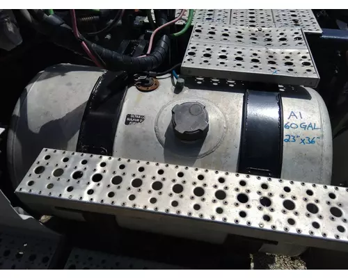 FREIGHTLINER CASCADIA 125 2008-2020 FUEL TANK