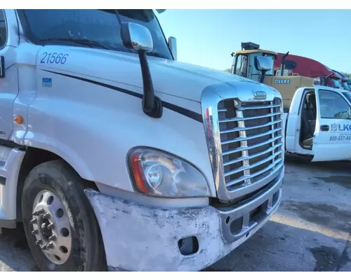 FREIGHTLINER CASCADIA 125 2008-2020 HOOD