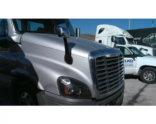 FREIGHTLINER CASCADIA 125 2008-2020 HOOD