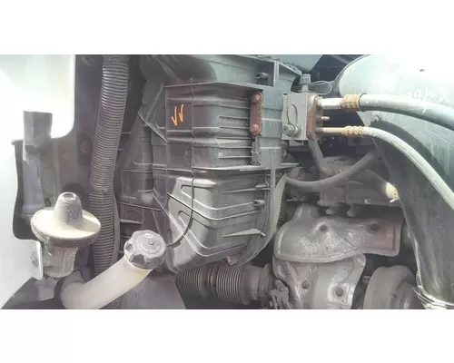 FREIGHTLINER CASCADIA 125 2018-UP AIR INTAKE