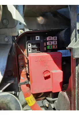 FREIGHTLINER CASCADIA 125 2018-UP FUSE BOX