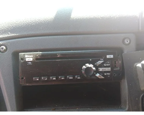 FREIGHTLINER CASCADIA 125 2018-UP RADIO AMFMBLUETOOTH