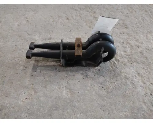 FREIGHTLINER CASCADIA 125 2018-UP TOW HOOK