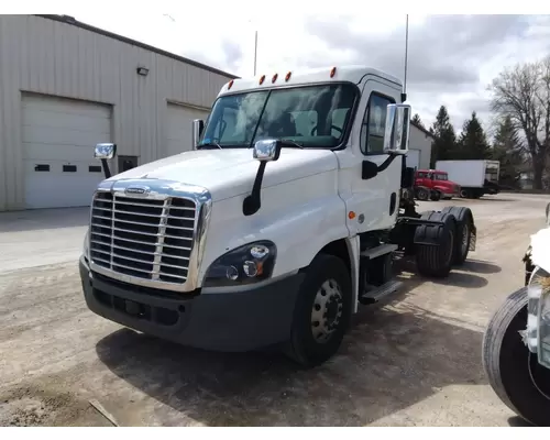 FREIGHTLINER CASCADIA 125 2018-UP WHOLE TRUCK FOR RESALE
