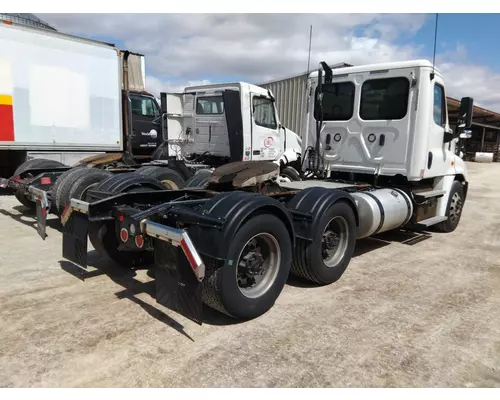 FREIGHTLINER CASCADIA 125 2018-UP WHOLE TRUCK FOR RESALE