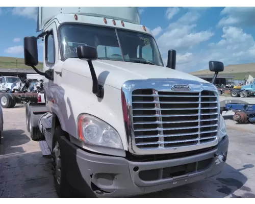 FREIGHTLINER CASCADIA 125 2018-UP WHOLE TRUCK FOR RESALE