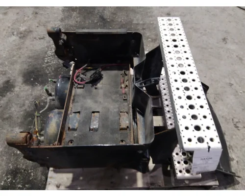 FREIGHTLINER CASCADIA 125 2018UP BATTERY BOX