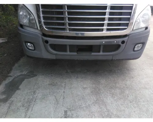 FREIGHTLINER CASCADIA 125 2018UP BUMPER ASSEMBLY, FRONT