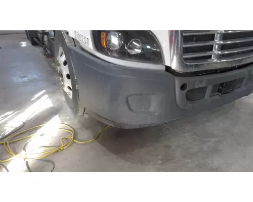 FREIGHTLINER CASCADIA 125 2018UP BUMPER ASSEMBLY, FRONT