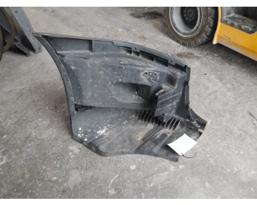 FREIGHTLINER CASCADIA 125 2018UP BUMPER END
